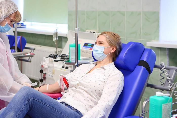 Анастасия Ракова рассказала об активном развитии донорского движения в Москве с помощью выездных акций