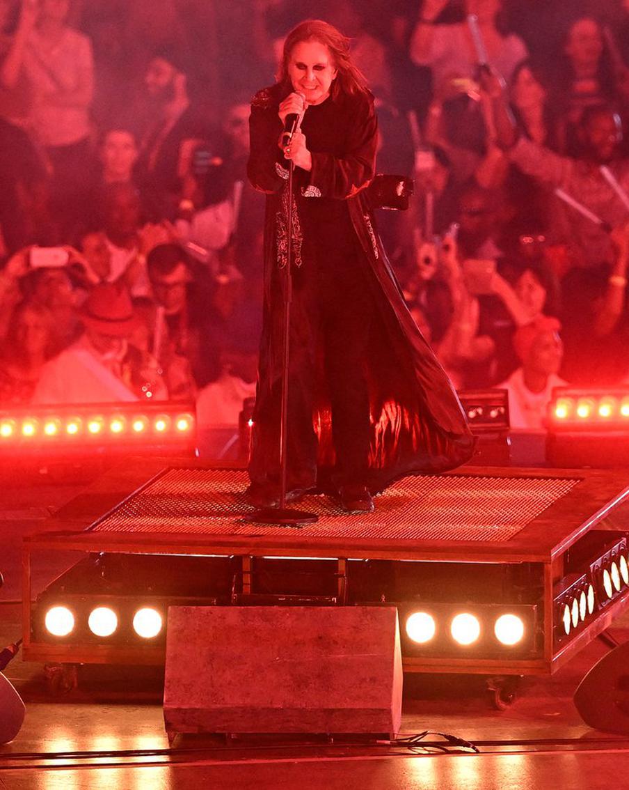 "Не Бога ли я вижу? Он сидит и ждёт меня": взлёты и падения Оззи Осборна