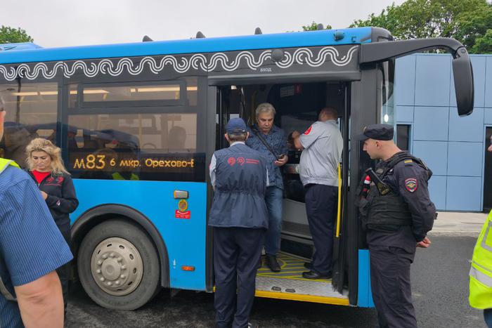 Спустя год повторные усиленные проверки прошли около станции метро "Каширская"