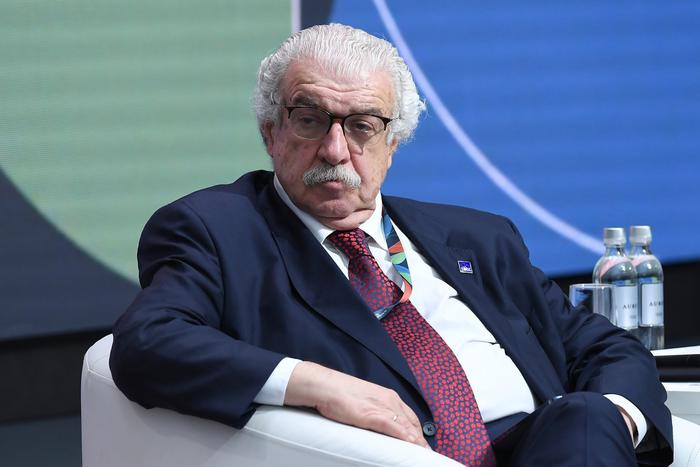 Гусмана освободили от должности первого замглавы ТАСС