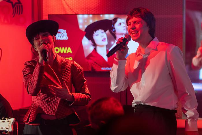 "Красный свет", белорусские корни и симбиоз в работе: Катя IOWA и Андрей Катиков представили дуэтный трек