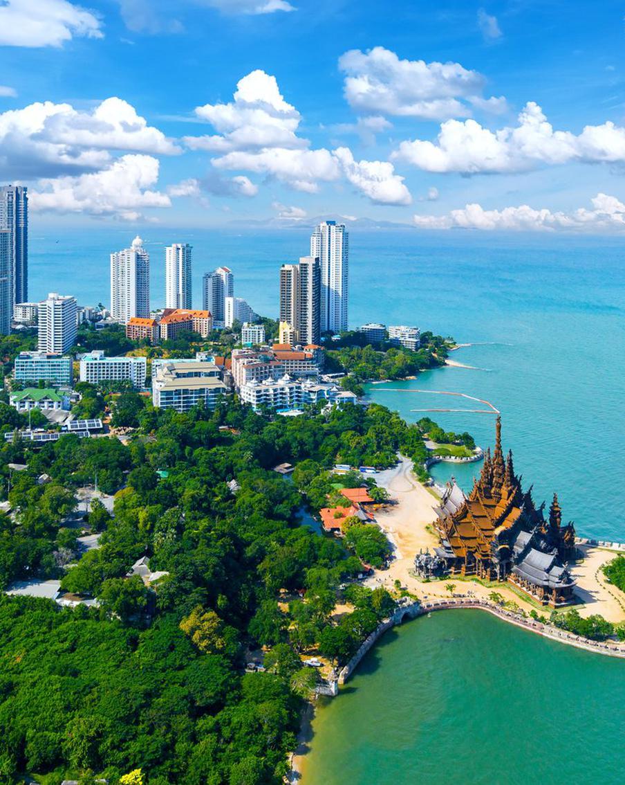 Армии Таиланда и Камбоджи начали боевые действия в непосредственной близости от популярных курортов