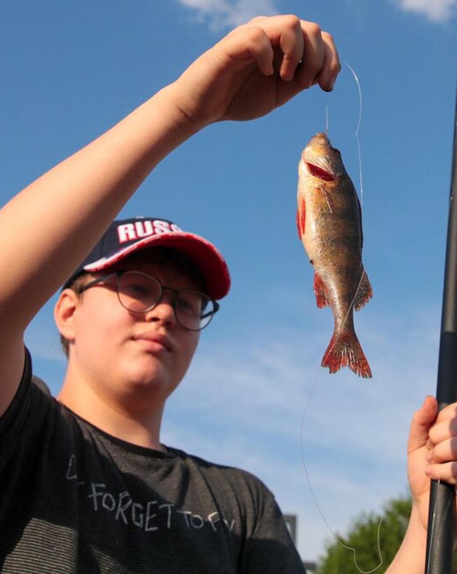 Афиша на 28 июля: ловим рыбу в центре города и пьём чай, словно барин
