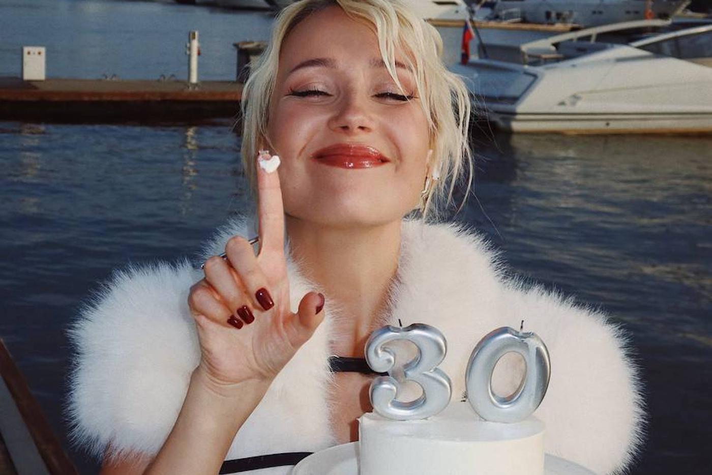 Внезапный юбилей: Клава Клока рассекретила свой реальный возраст