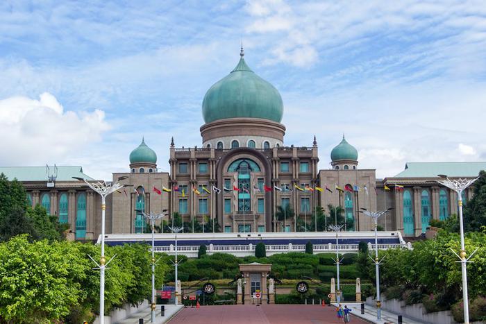 Мирные переговоры между Таиландом и Камбоджей начались в Малайзии