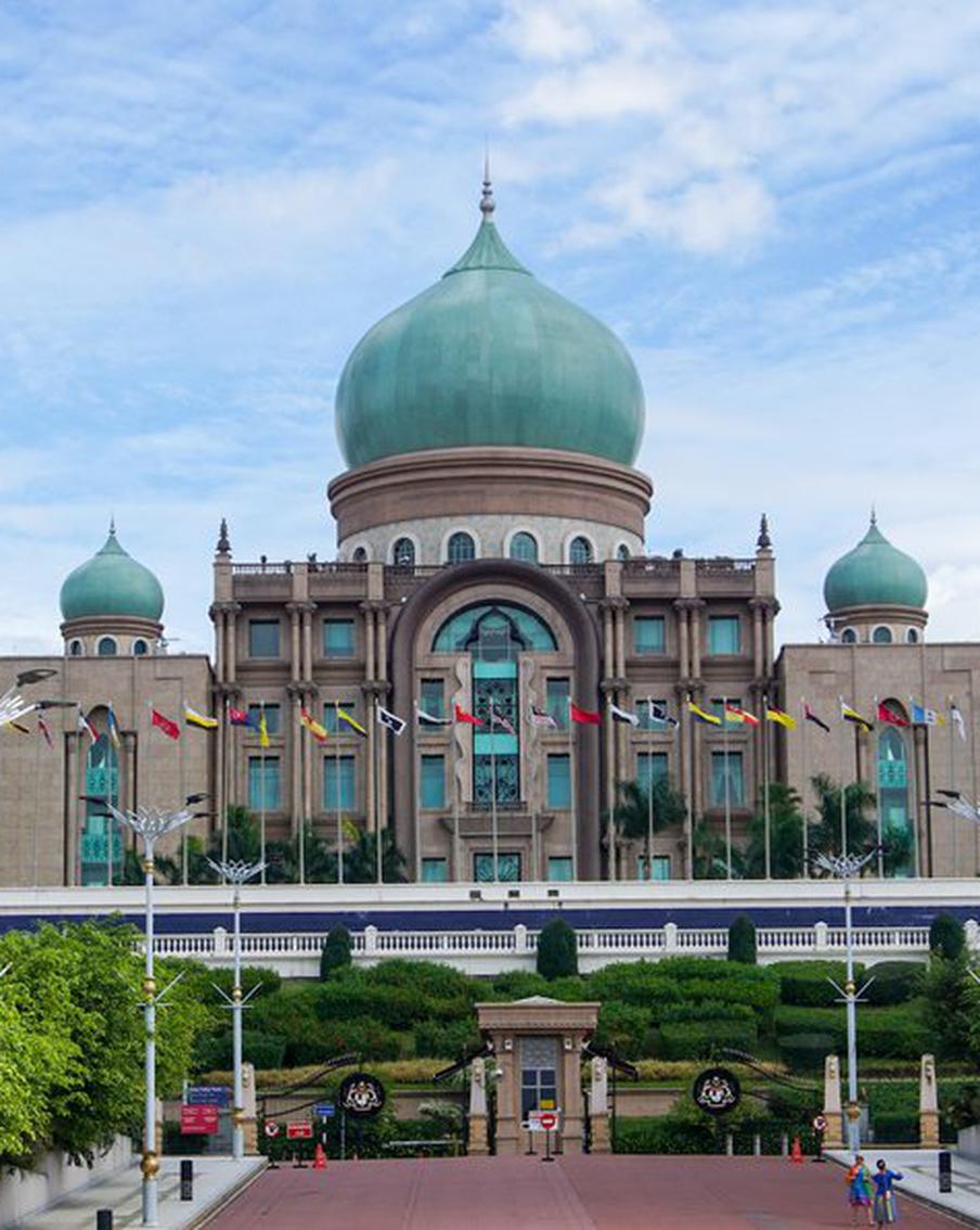 Мирные переговоры между Таиландом и Камбоджей начались в Малайзии