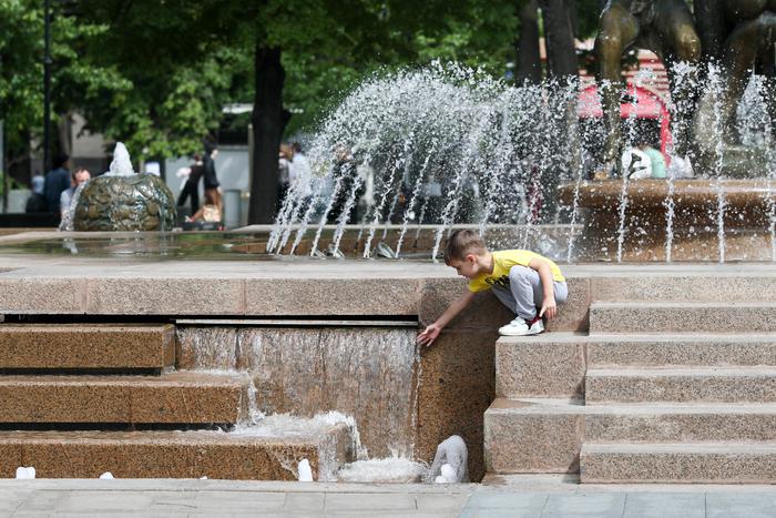 Москвичей предупредили об ухудшении качества воздуха из-за жары и штиля