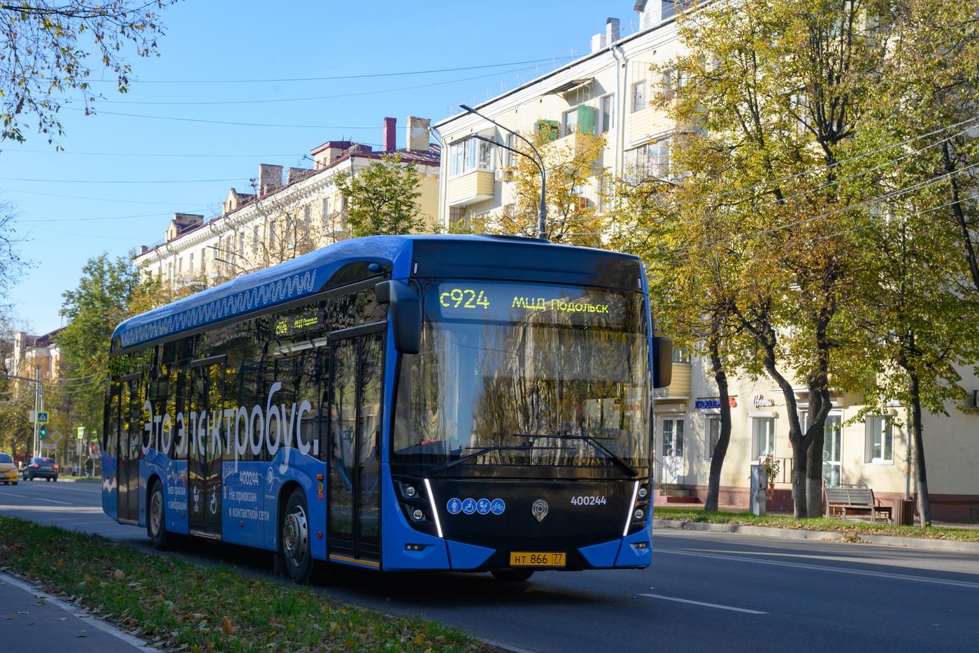 В ТиНАО и ЮЗАО электробусы нового поколения вышли на маршрут с179