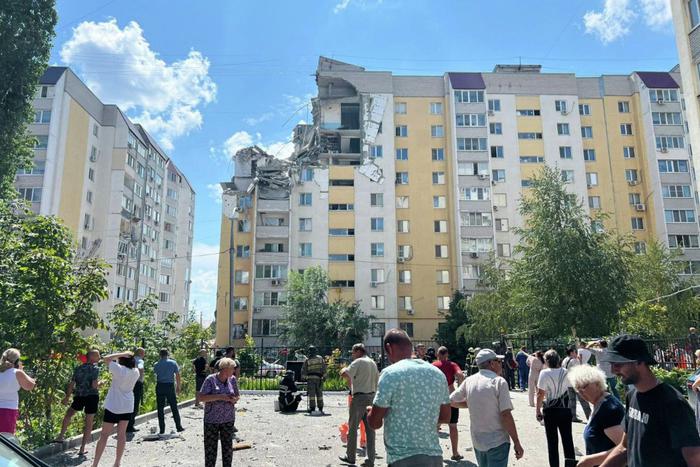 Жильцов разрушенного взрывом дома в Саратове обеспечат новым жильём