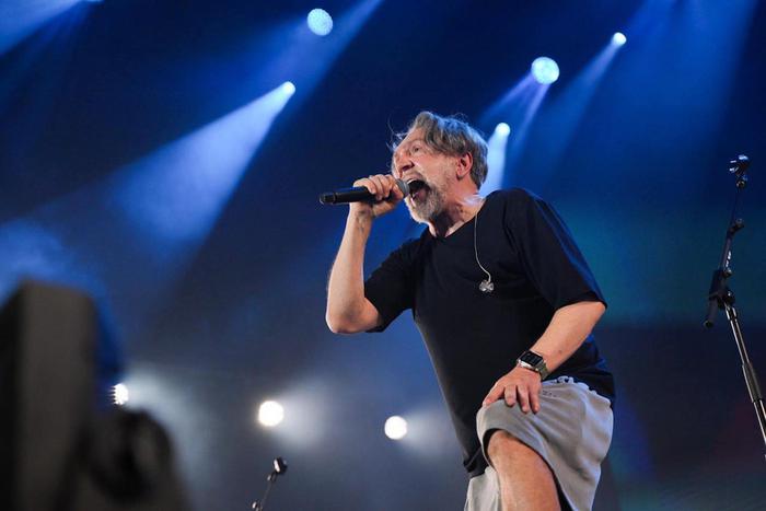 Сергей Шнуров рассказал, как защищает русский мат от депутатов