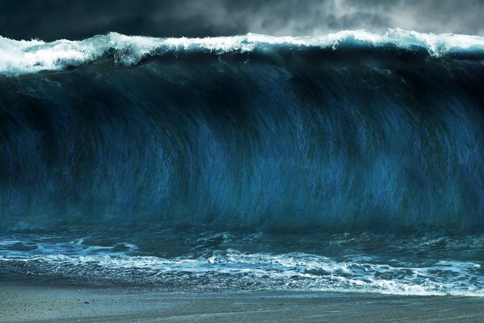 Цунами на Курилах и Камчатке: первая волна накрыла Северо-Курильск