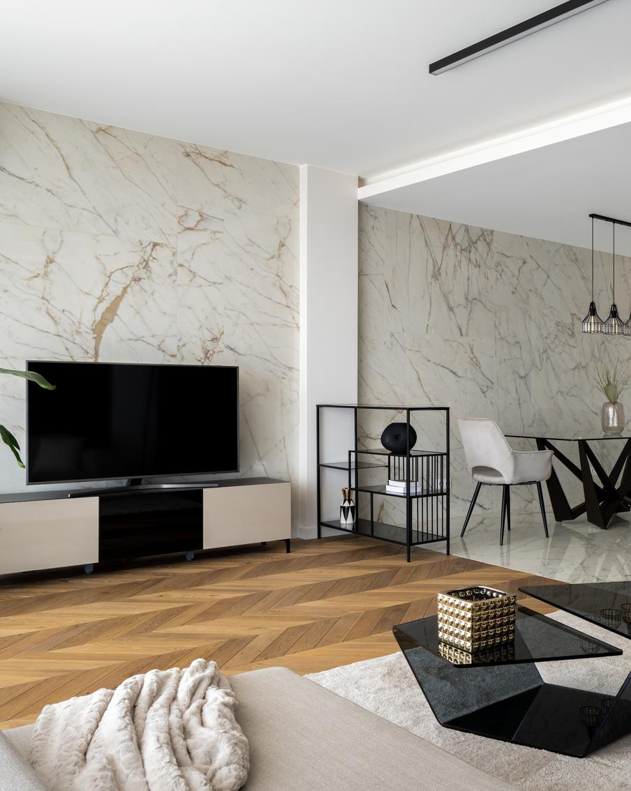 Элегантность на века: как использовать натуральный камень в интерьере дома