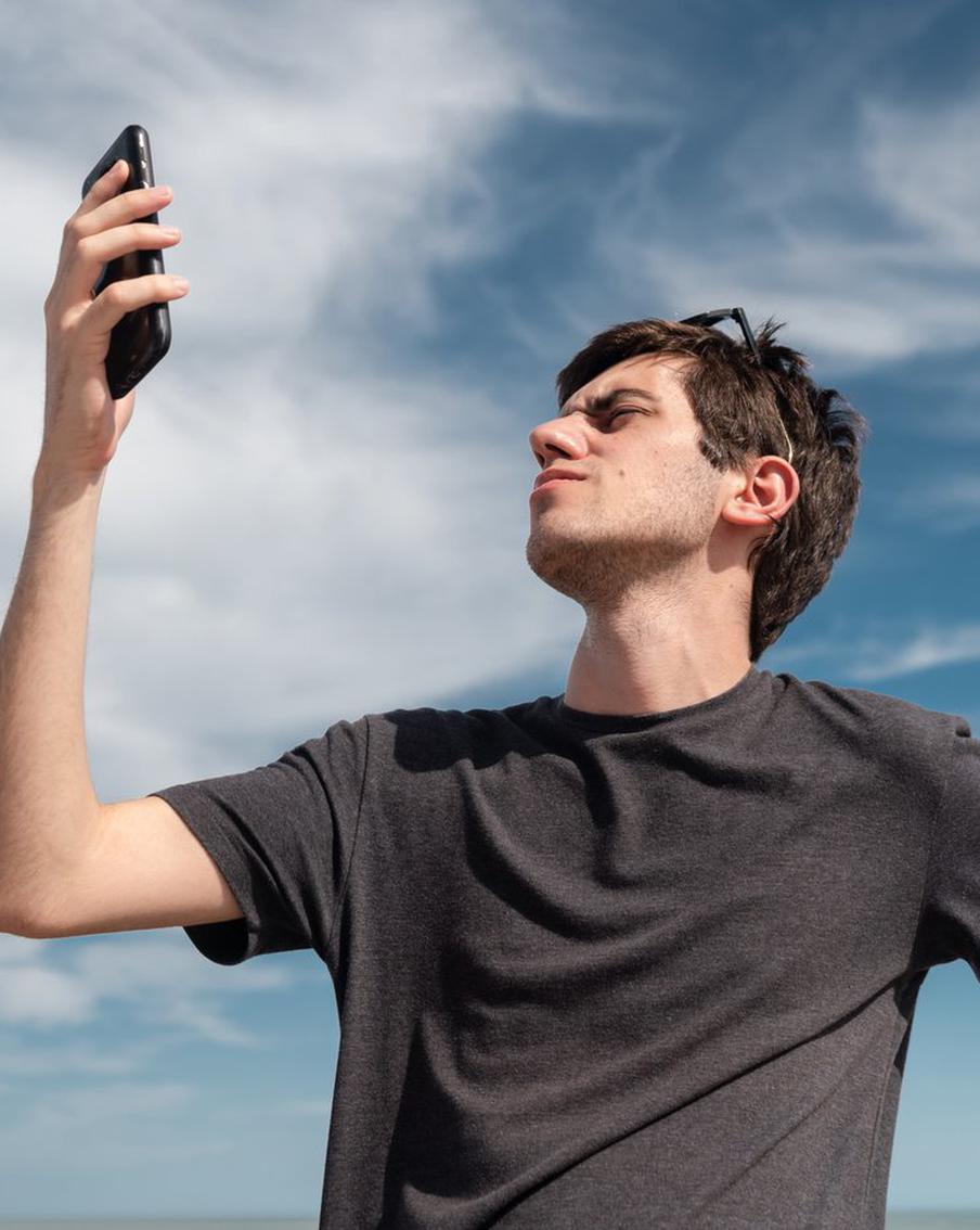 Крымчан временно оставили без Интернета: как это повлияет на летний отдых россиян