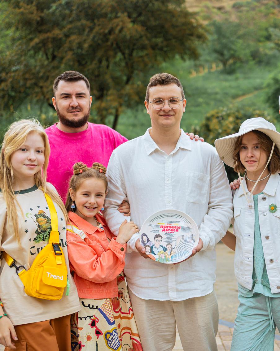 В кинопарке "Москино" завершены съёмки эпизодов полнометражного фильма "Папины дочки. В кино"