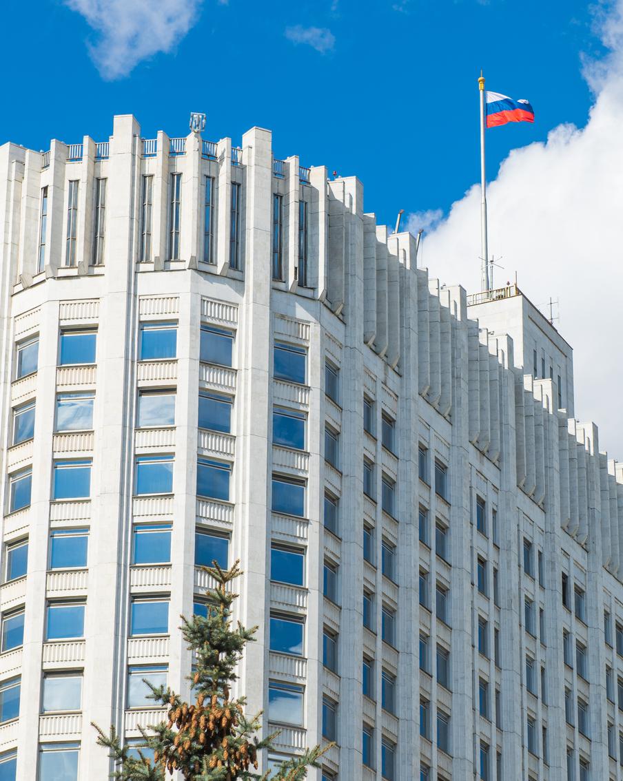 Российские власти увеличат зарплаты бюджетникам и сотрудникам госорганов уже в этом октябре