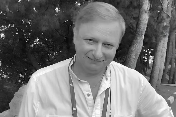 Стала известна возможная причина смерти обнаруженного 1 августа мёртвым актёра Максима Глотова