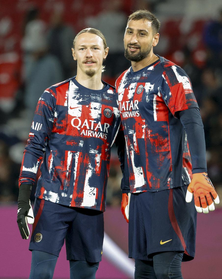 "ПСЖ" хочет сплавить Матвея Сафонова: куда уйдёт российский вратарь