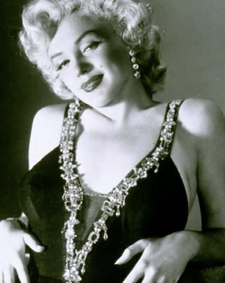Органы Мэрилин Монро уничтожили после вскрытия – сенсационное интервью коронера