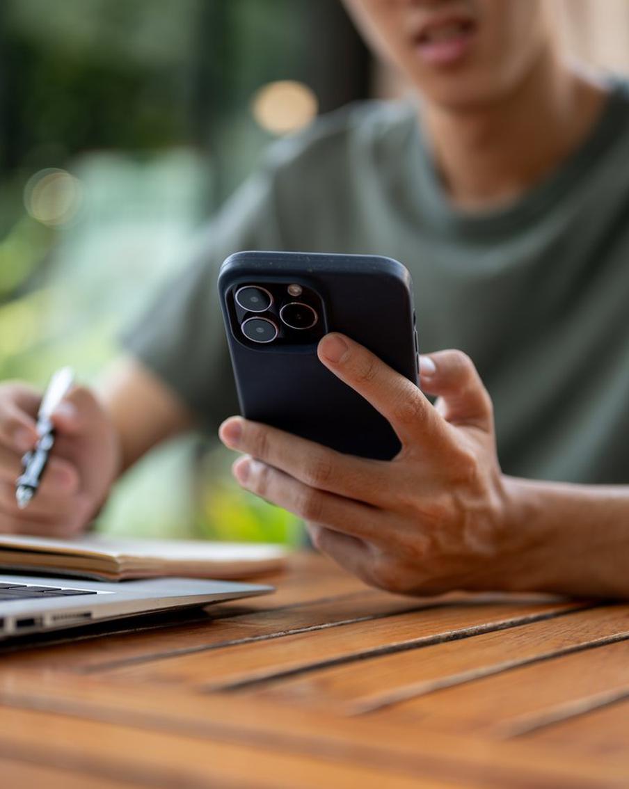 Операторы по новому закону о спаме стали блокировать СМС от банков