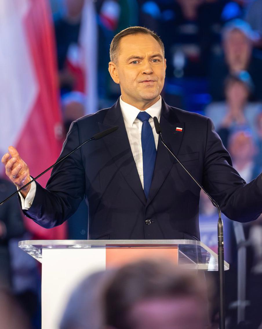 Навроцкий принёс присягу и стал главой Польши на 5 лет