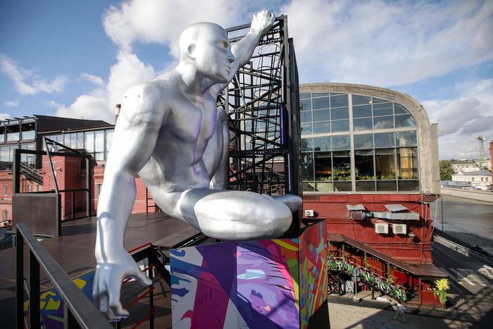 Каменные джунгли у "Красного Октября": в Москве открылась новая площадка для паркура