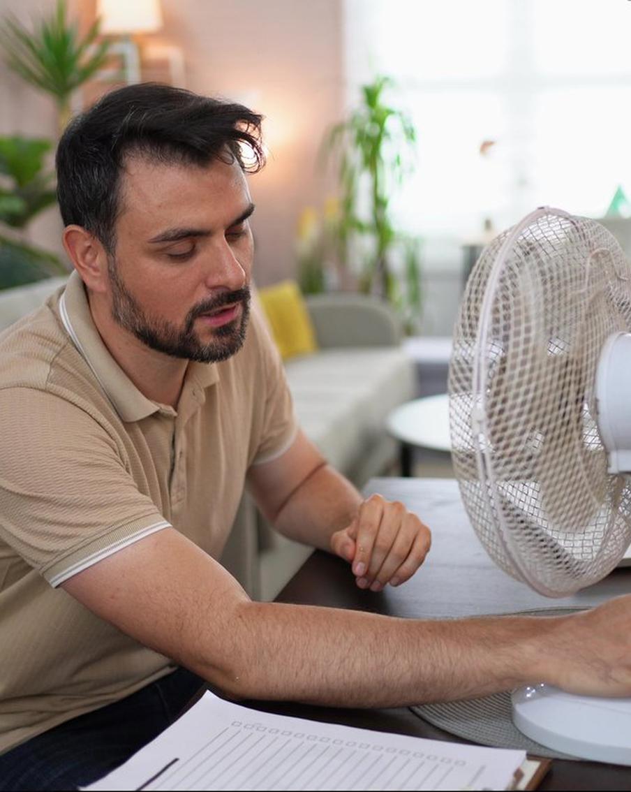 Если в офисах будет невыносимо жарко, москвичи смогут активно бороться за свои права