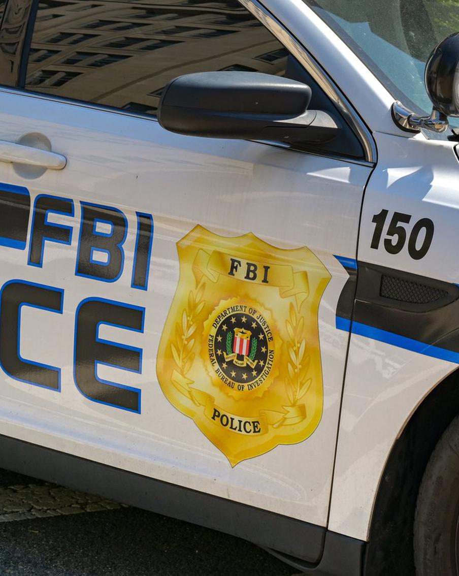 Умер единственный человек, возглавлявший и ЦРУ, и ФБР