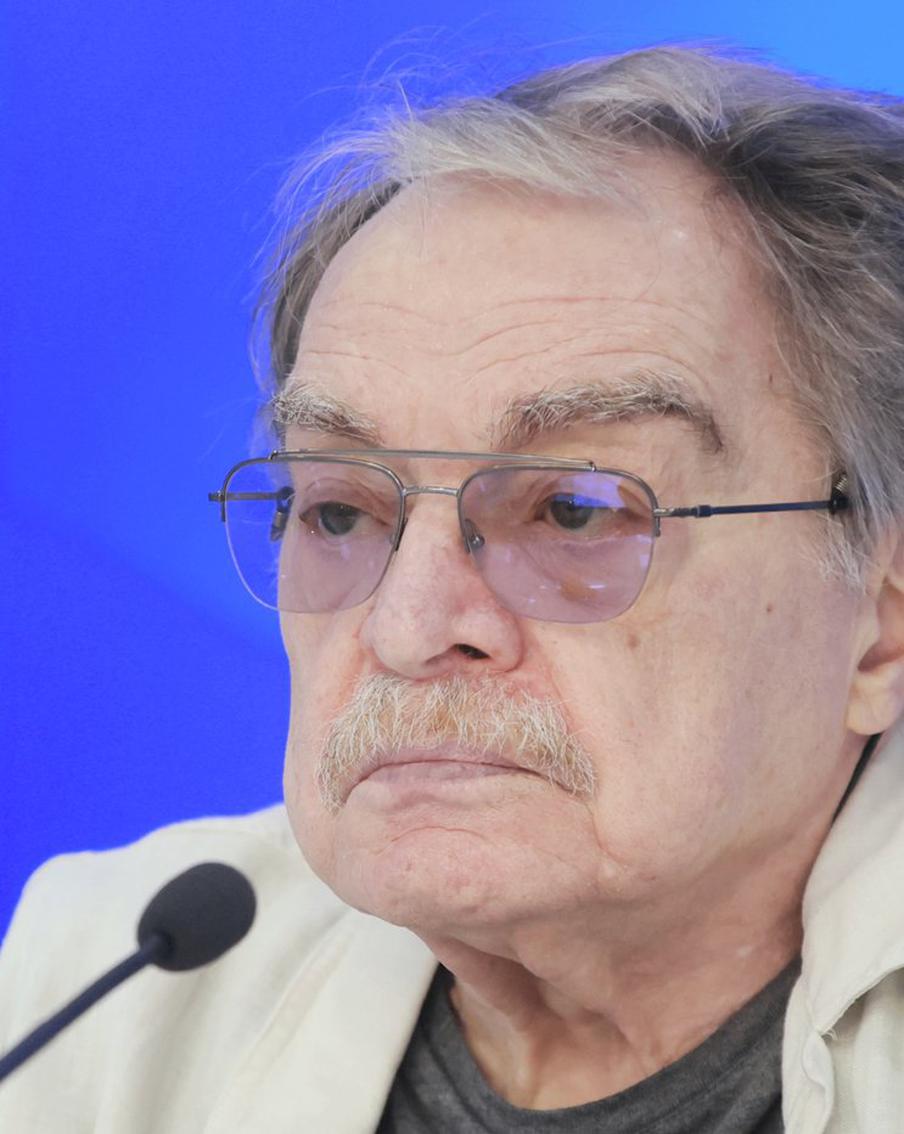 "Отсутствие чувства юмора – это самая серьёзная инвалидность": Александр Адабашьян поделился мыслями о жизни