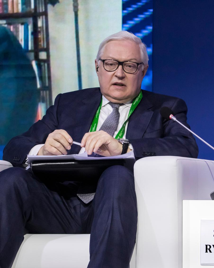 Российские дипломаты предупредили Запад о наличии у Москвы другого новейшего вооружения кроме "Орешника"