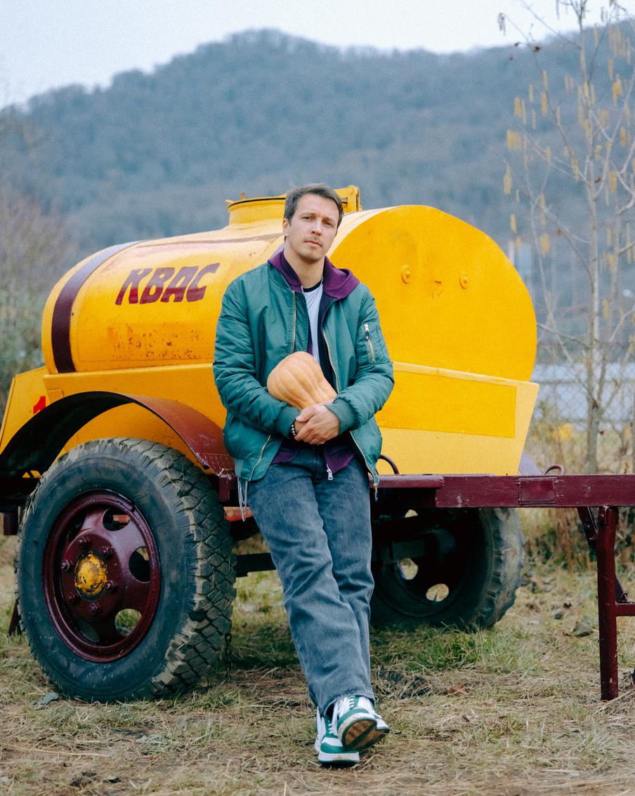 Каким получился сериал "Знахарь" о столичном аферисте, оказавшемся на Кубани земским доктором