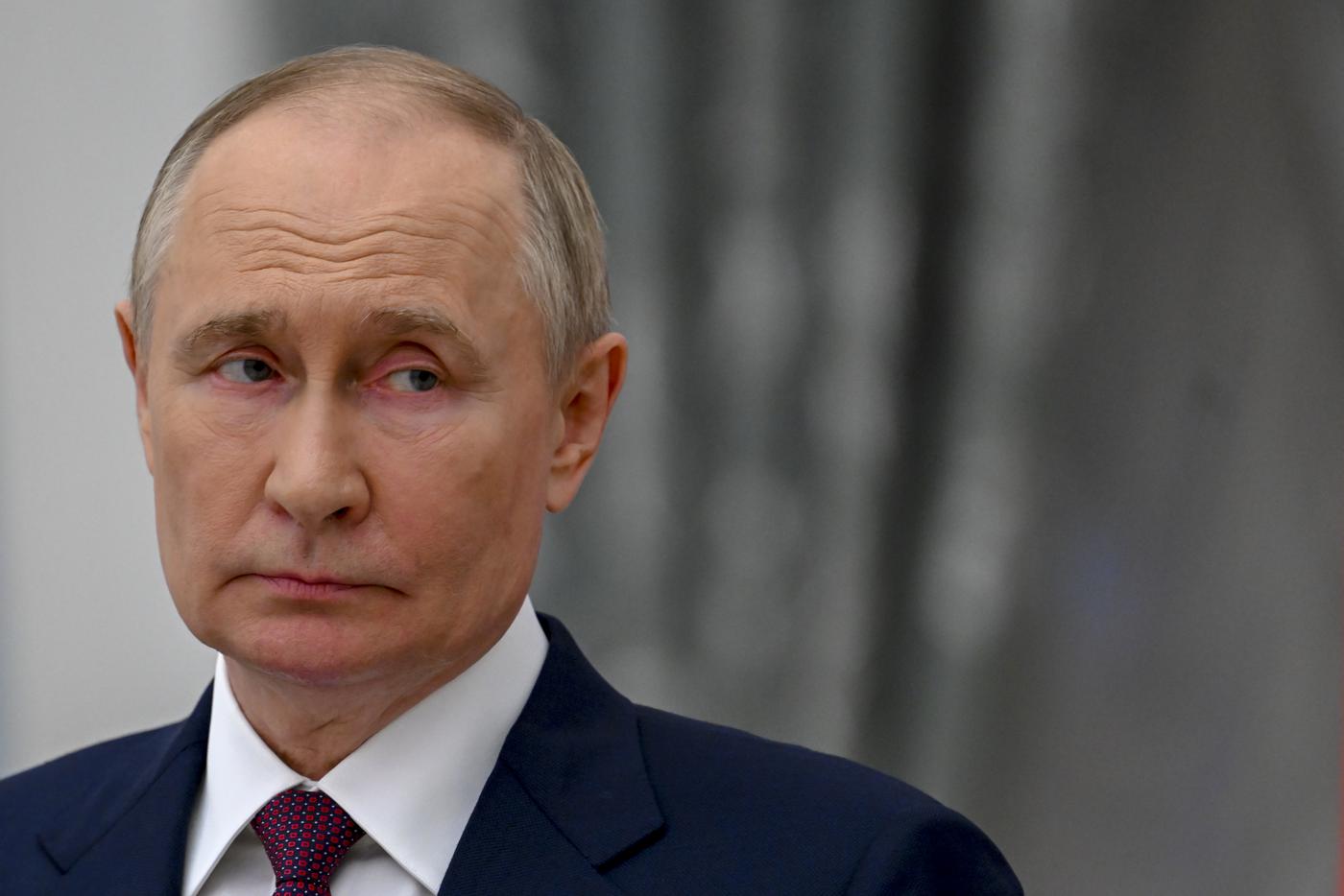 Путин рассказал Пашиняну о встрече со спецпосланником Уиткоффом