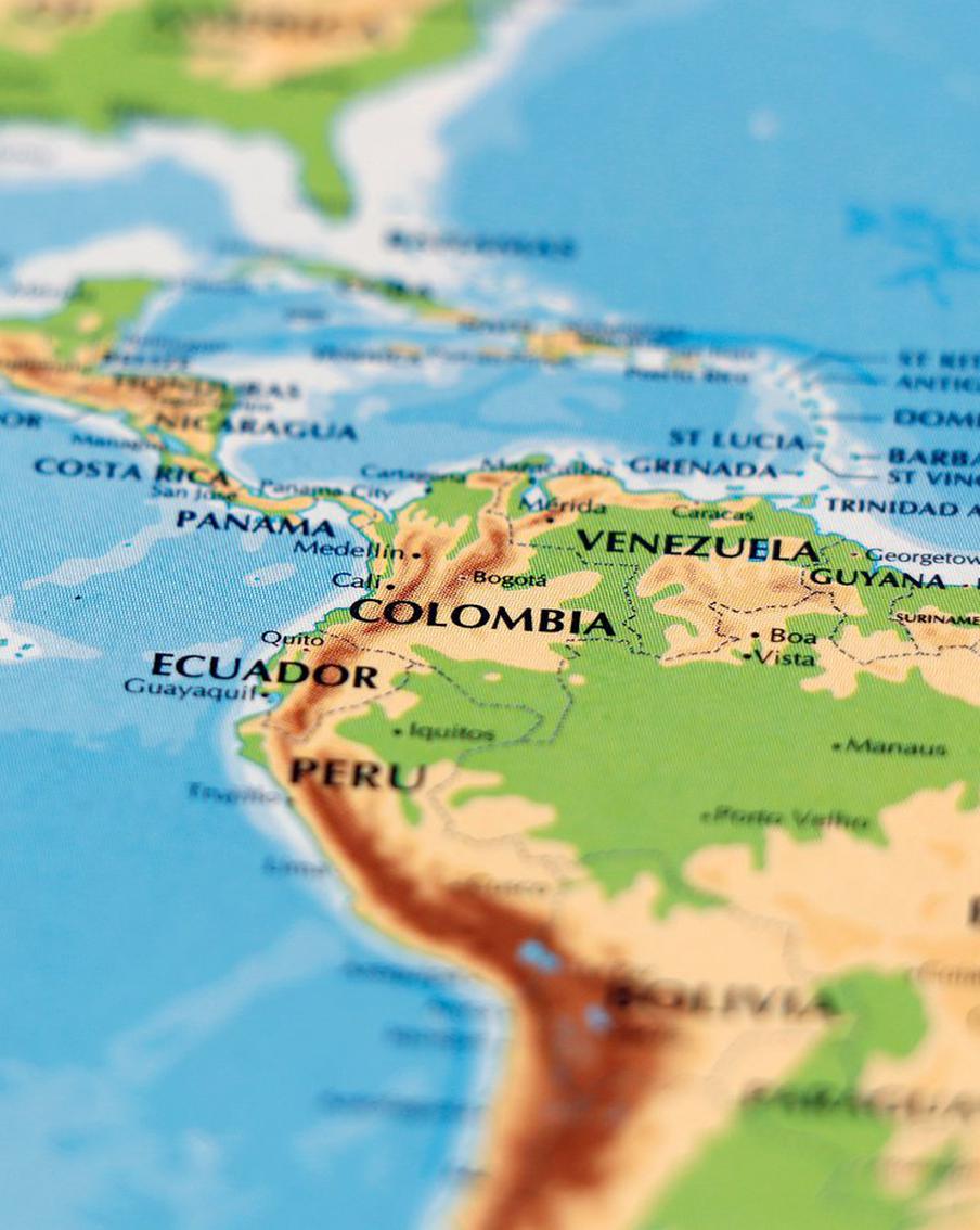 Потенциальный кандидат в президенты Колумбии Урибе Турбай умер после покушения