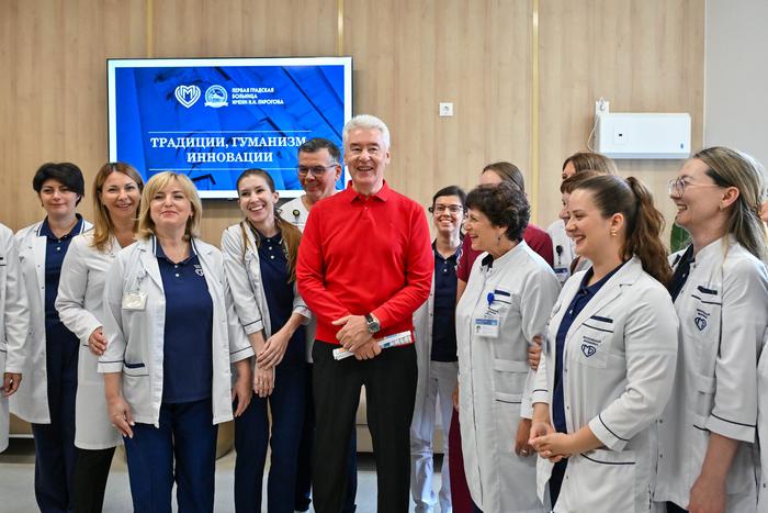 Сергей Собянин открыл обновленный ревматологический центр в Первой градской больнице