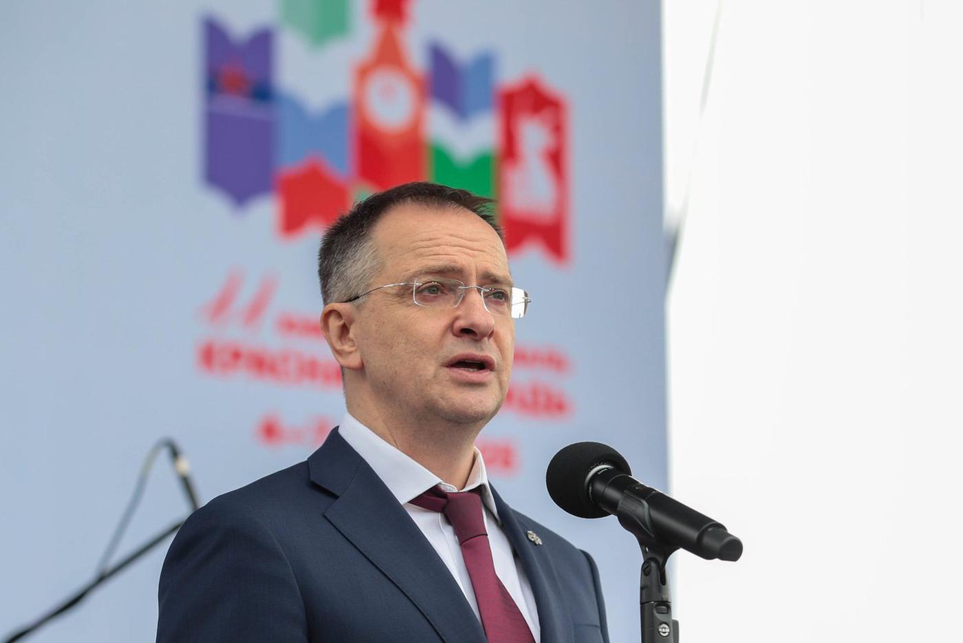 Мединский вручил Золотую звезду внуку Береста, участвовавшего в штурме Рейхстага