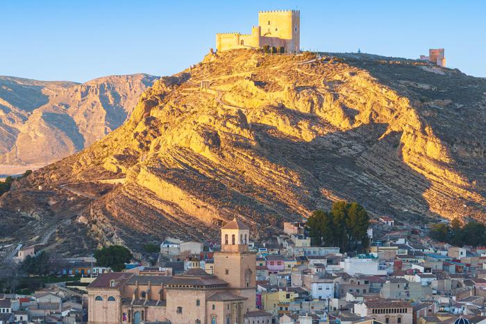 Мадрид отменяет запрет на празднование Ураза-байрама в Хумилье