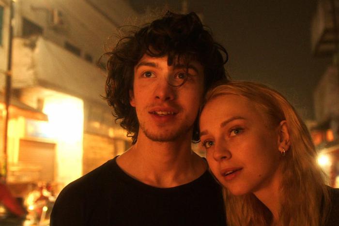 Мацель доехала до Болливуда, звезду "Аноры" снова потянуло на плохих девочек