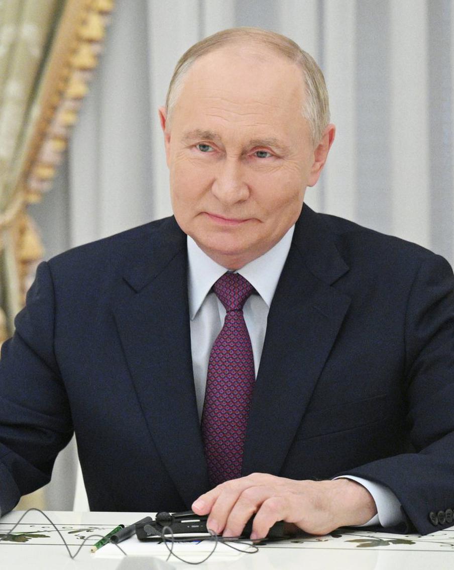 Путин провёл совещание перед саммитом с США на Аляске