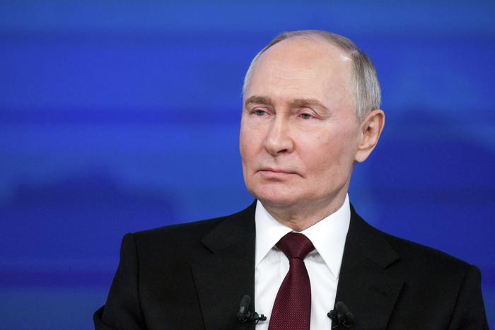 Путин посетил Магадан по пути на переговоры с Трампом