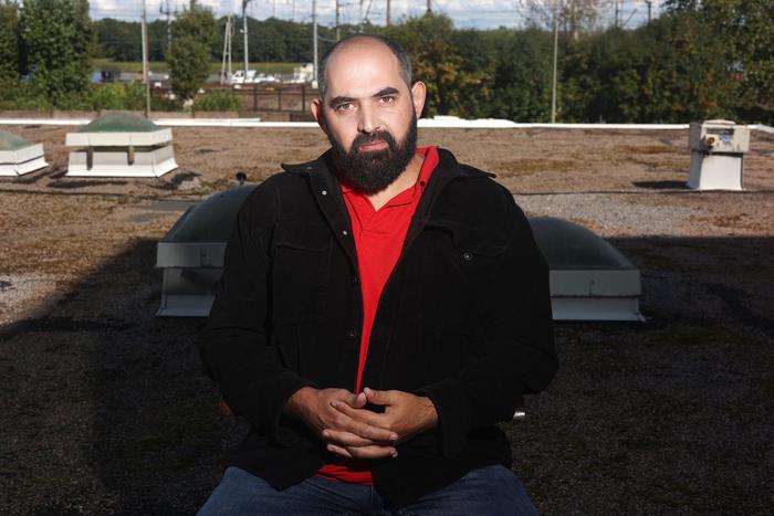 "Мой компас – большие советские режиссёры": что ещё важно для победителя фестиваля "Окно в Европу" Рауля Гейдарова