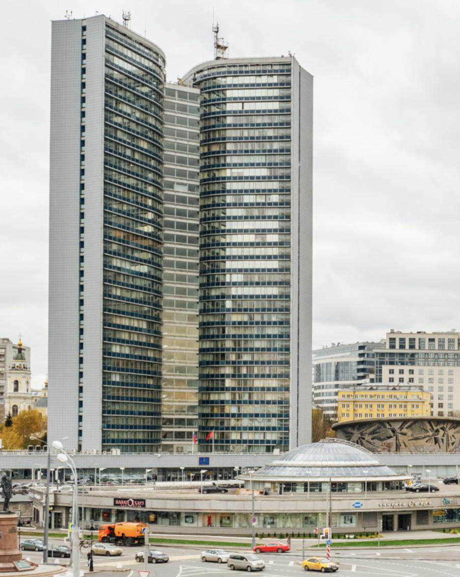 Новая жизнь "дома-книжки": горожане решают, какой проект выбрать