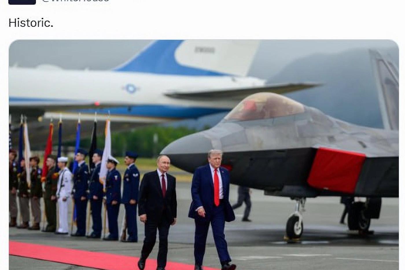 Фотография со встречи Путина и Трампа