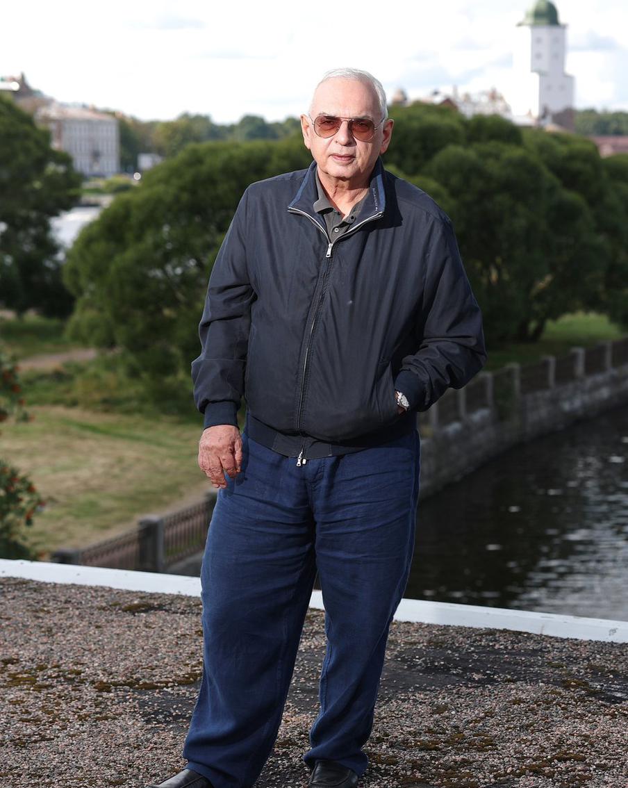 Карен Шахназаров: "С переходом на цифру искусства в кино стало меньше"