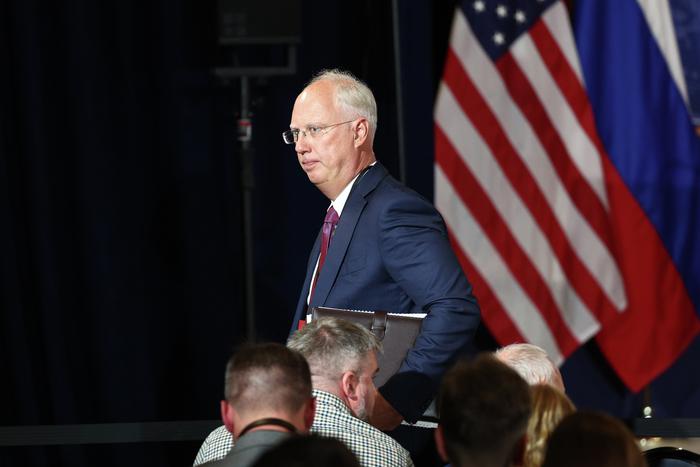 Дмитриев заметил панику у западных союзников Украины