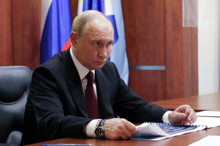 Трамп поддержал предложения Путина установить российский контроль над всей территорией Донбасса и заморозить линию фронта