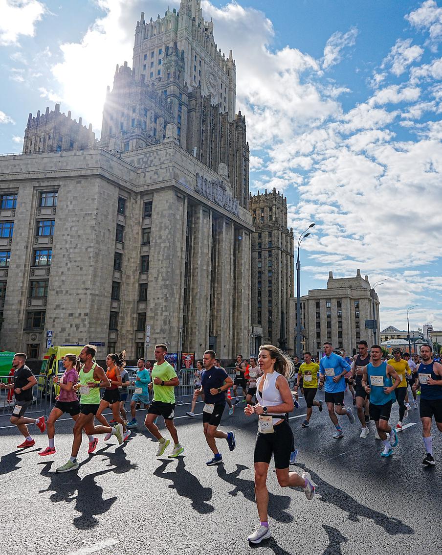 Максим Ликсутов: более 30 тыс. человек приняли участие в забеге "Садовое кольцо"