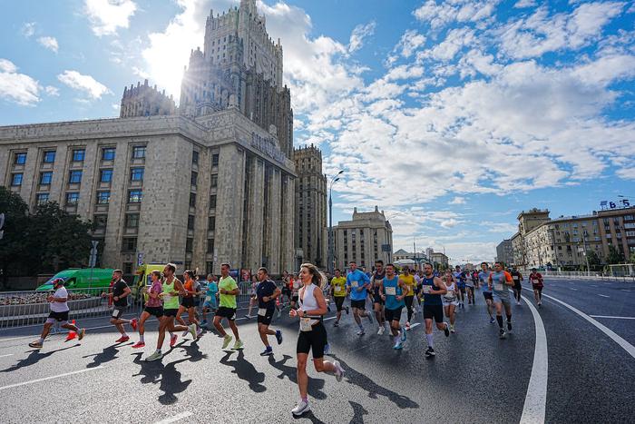 Максим Ликсутов: более 30 тыс. человек приняли участие в забеге "Садовое кольцо"