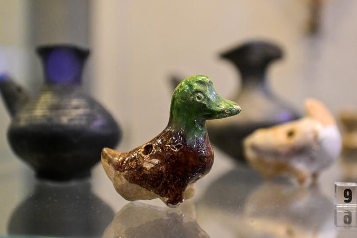 Древние заколочки-бантики, деньги и мосты: клады, которые оставили нам древние москвичи