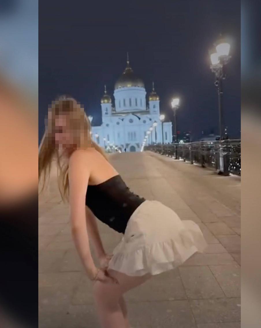 "Дешёвая слава, похабство": в церкви отреагировали на тверк у Храма Христа Спасителя