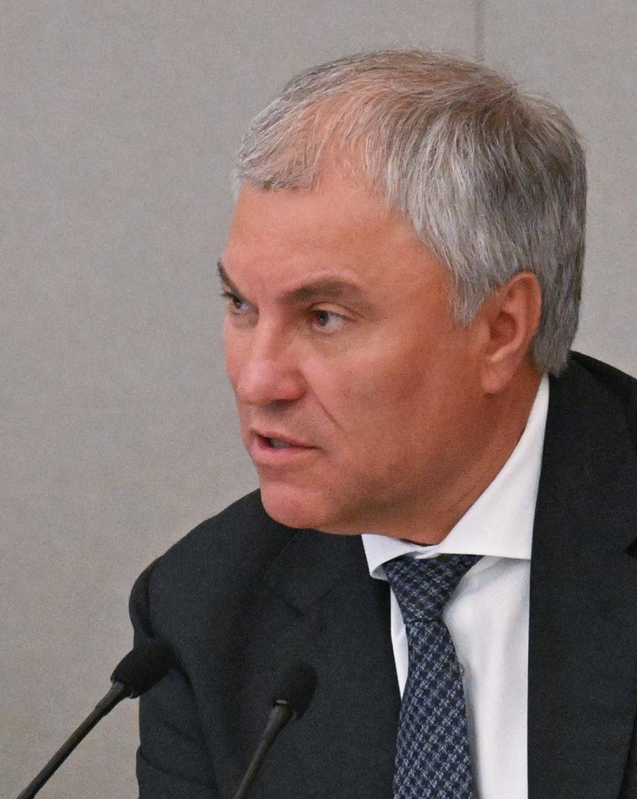 Володин призвал не принимать предателей обратно в страну