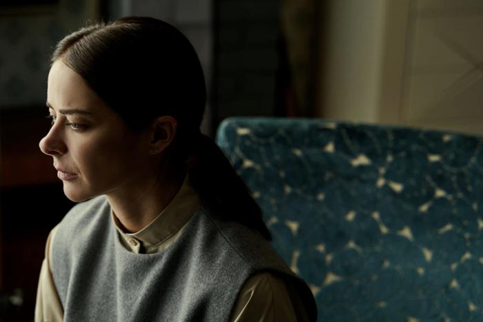 "Меня не хотели утверждать, потому что я слишком молодо выгляжу". Metro поговорило с Мариной Александровой о роли многодетной мамы в сериале "Дыши"